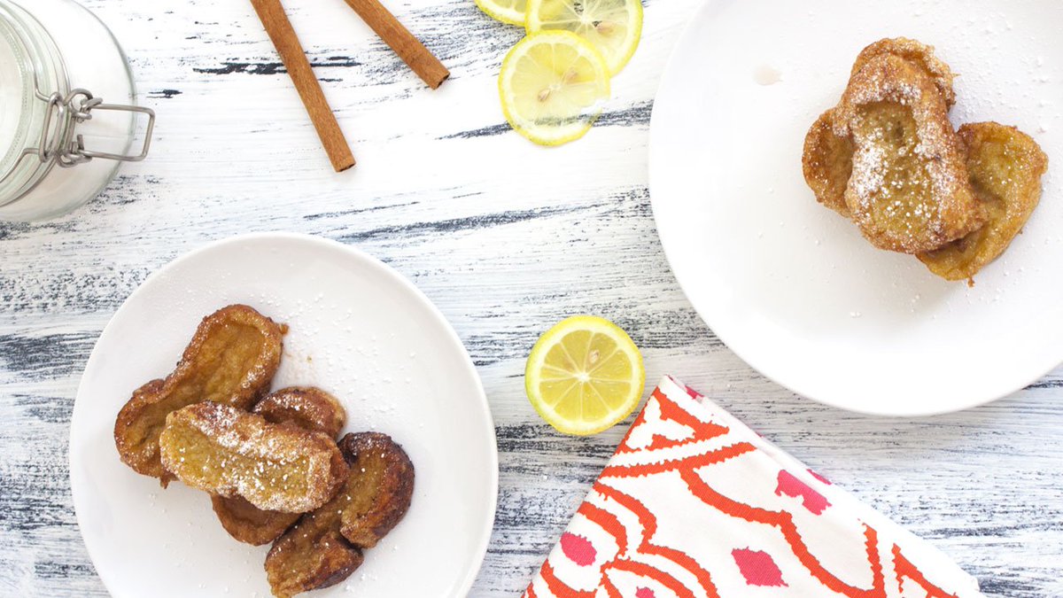 cookinlz's tweet image. Celebrate Easter The Spanish Way Cooking @ChefMSandoval Mum's Delicious Torrijas #Recipe ow.ly/ZVm1P