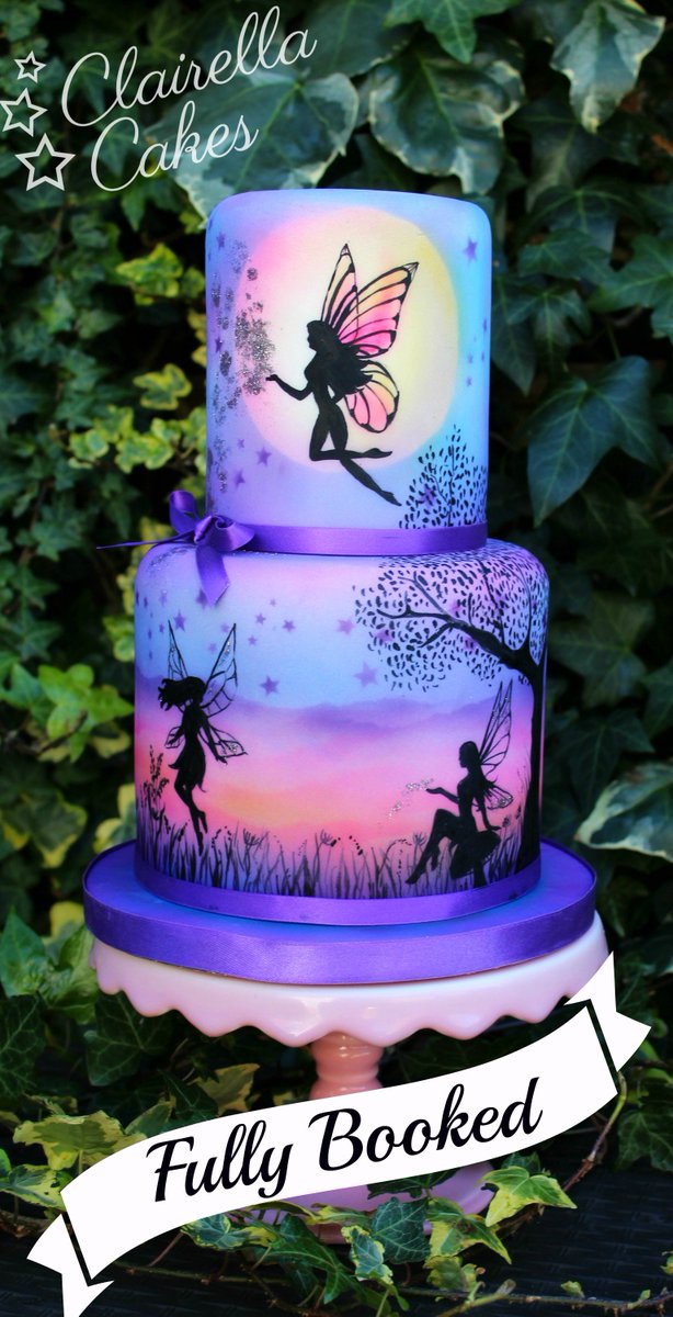 ClairellaCakes's tweet photo. Enchanted Moon Fairies class at @IcedJemsLtd  in June is now fully booked but don't worry more dates soon for Essex! https://t.co/CdDGOlWQLC