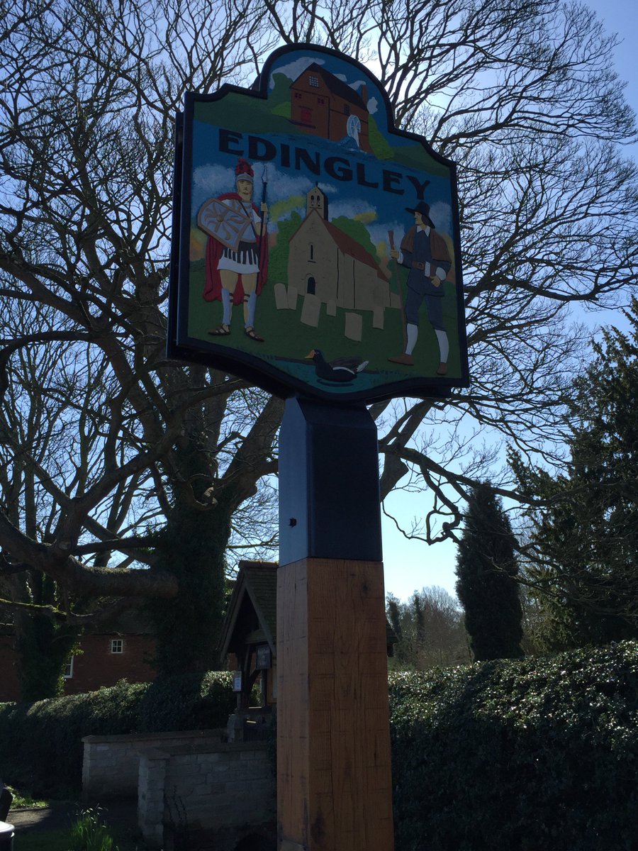 PetitVineyard's tweet photo. @PetitVineyard was at #Edingley this Morning to distribute few flyers ;-) #FrenchWine #TastingEvent #Nottingham https://t.co/MGv2Tjqpvv