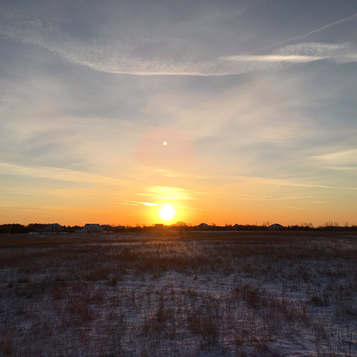 olya_sandstrom's tweet photo. #morning #sunrise #spring #nature  #photoaday #rochmn #onlyinmn #thisismyminnesota #exploremn #captureminnesota #sky https://t.co/CxNffEWHFm