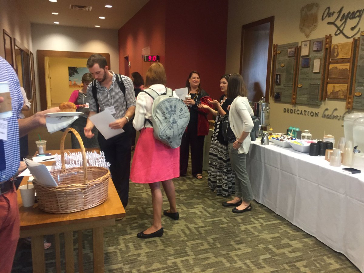 annarigg7's tweet photo. Registration time! #soeresearch https://t.co/IjFGqJ7Nyx