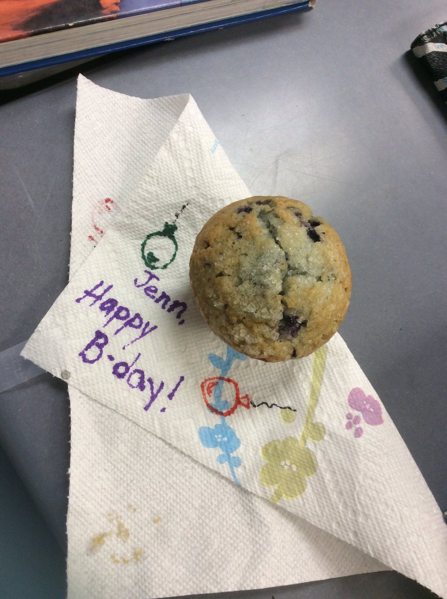 burnsjf's tweet photo. @Tina_poohbear is amazing! #earlybirthdaypresent #easterbirthday #mycoworkersrock @NMS_Knights https://t.co/IUg8ljBey5