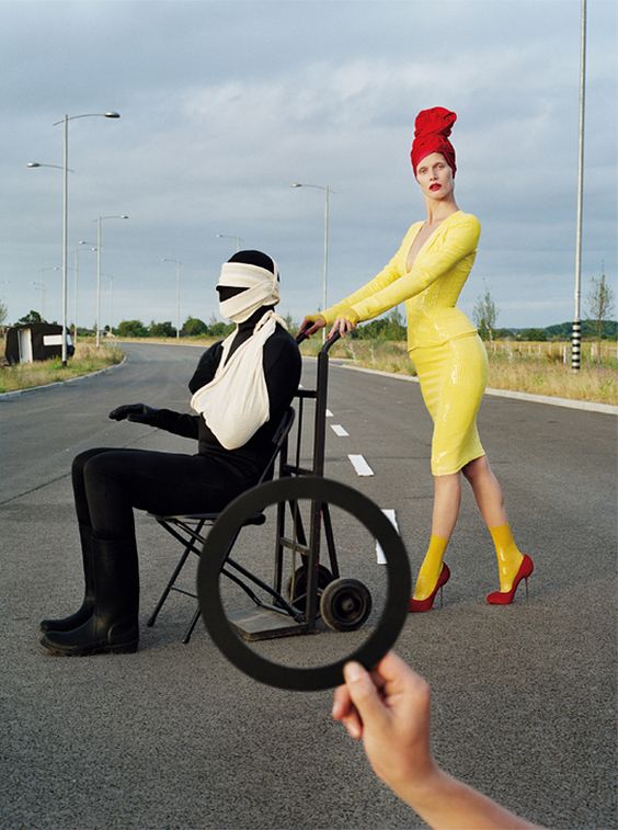 AlmaAlessandra's tweet photo. #photographymaster #Malagosia by #TimWalker 2010 #illusions https://t.co/BYKAd1DhHw