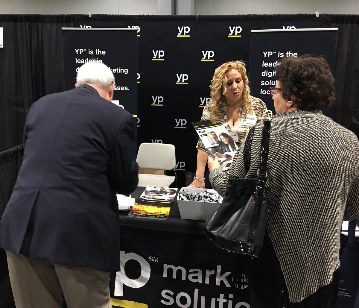 ivarbath's tweet photo. @DCDentalSociety @ypforbusiness at the Mid Atlantic Dental Meeting in Washington, D.C. #DCDS2016! https://t.co/iy90zCG1XS