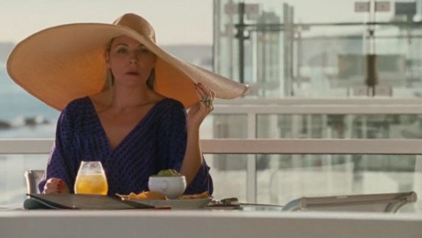 AlexanderFury's tweet photo. Really want a giant gorgeous holiday where I eat guacamole in a big hat. https://t.co/KHE05E1bKw