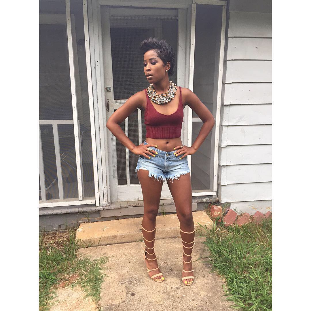 joshuathieman's tweet photo. #WCE #GetYouAGirlThatDoBoth #QueenDej #BAE π₯ππ₯ππ₯ https://t.co/01EMnzJLQX
