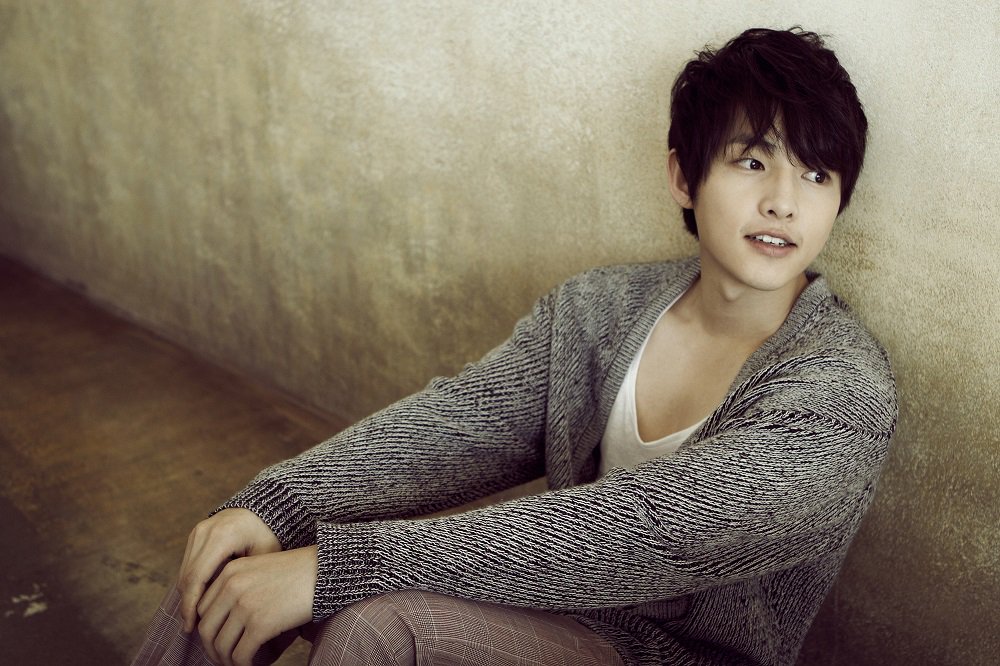 allkpop's tweet photo. Song Joong Ki tops popularity rankings in China 2 days in a row
https://t.co/zm1ukJAIdP https://t.co/Q0ekNLWLfR
