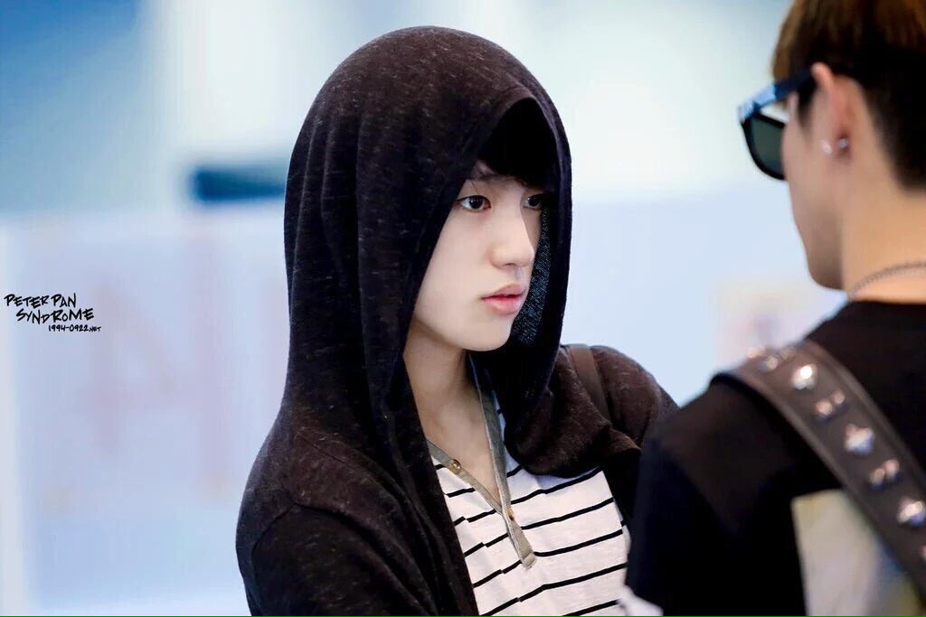 _106922's tweet photo. อห... ไม่รู้เลยว่าใครสวยกว่ากัน https://t.co/lPtVVcXqoH