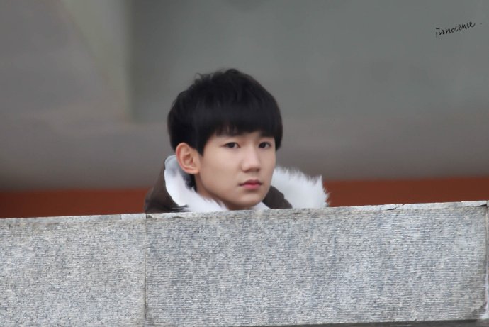 dhkookie's tweet photo. cool boy 
@INNOCENCE_0921X1108
你是绚烂白昼 也是沉寂黑夜@TFBOYS-王源 https://t.co/eFt96GGpIc