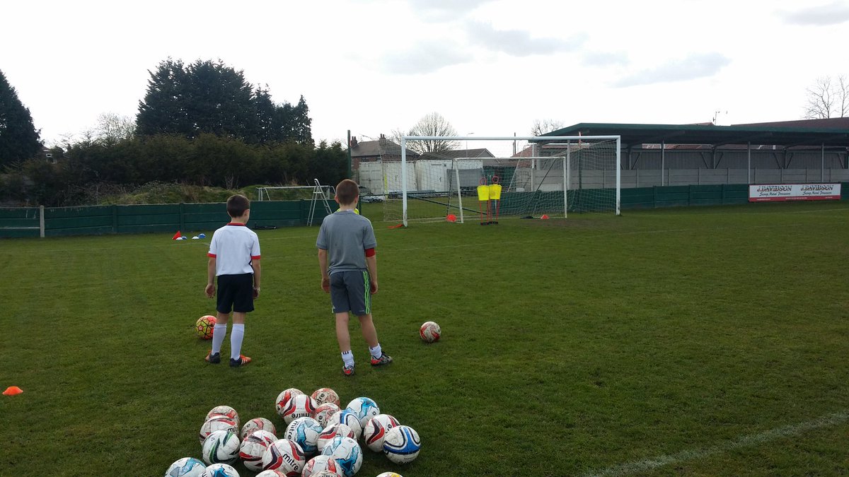 IrlamFC's tweet image. Good Friday means putting a couple of promising young players through their shooting paces in Irlam's main pitch.