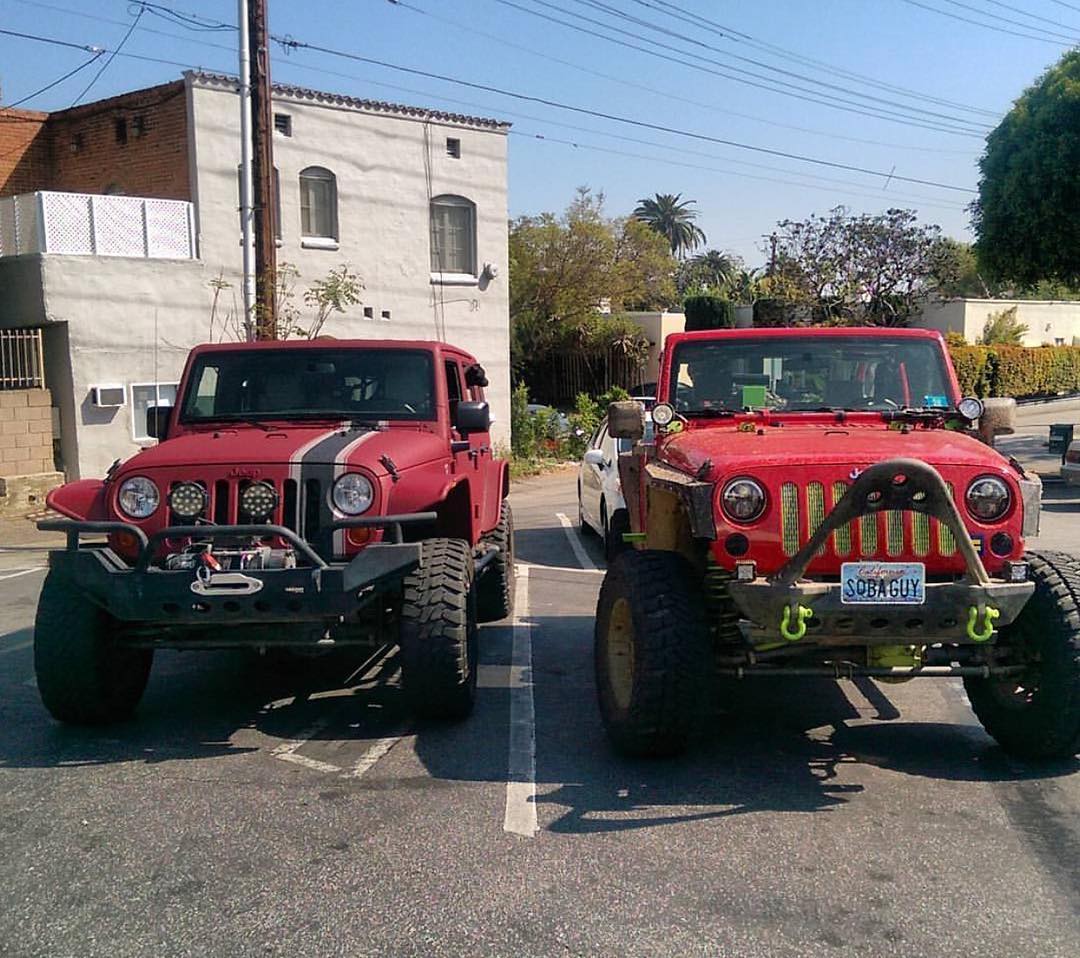 #jeep #wrangler left or right?  どちはお好きですか。左側ですか。右側ですか。<a href="/kami8080801/">天国鴉 🐰7 Q</a> <a href="/JeepJeepJapan/">JeepJapan</a>  <a href="/jeepjapan0227/">。</a> <a href="/jeepjapantwit/">jeep style</a>