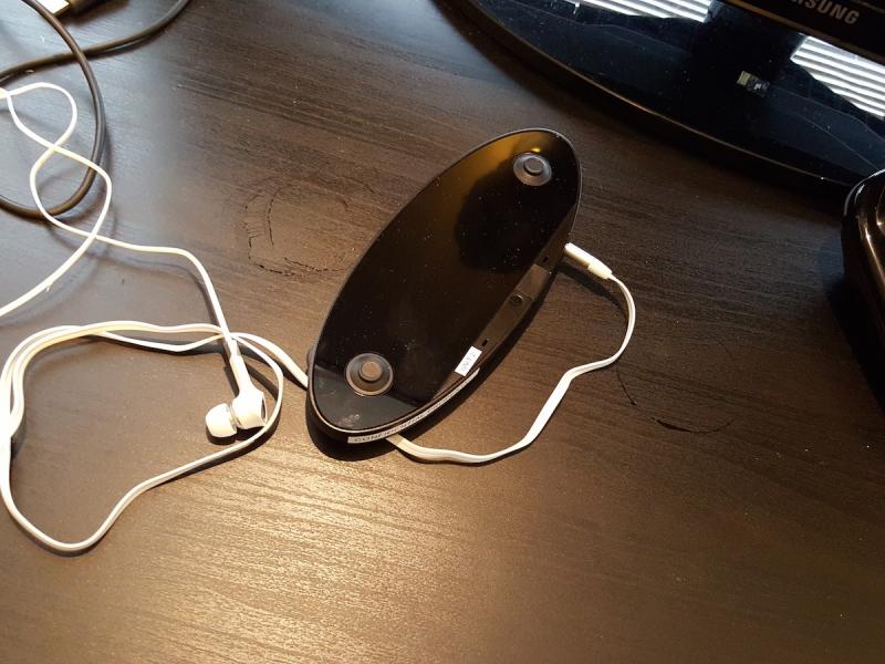 Nee, dit is niet de nieuwe controller van de Nintendo NX. Maar wel een verdomd goede nepper! stuff.tv/nl/nieuws/inte…