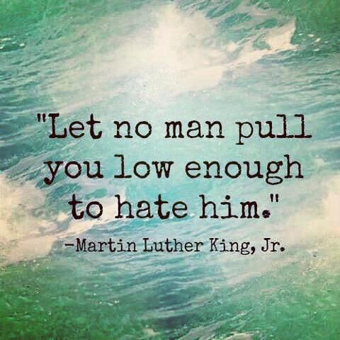 1lostbook's tweet photo. #mlkquote #quote https://t.co/CSg1DXvXHV