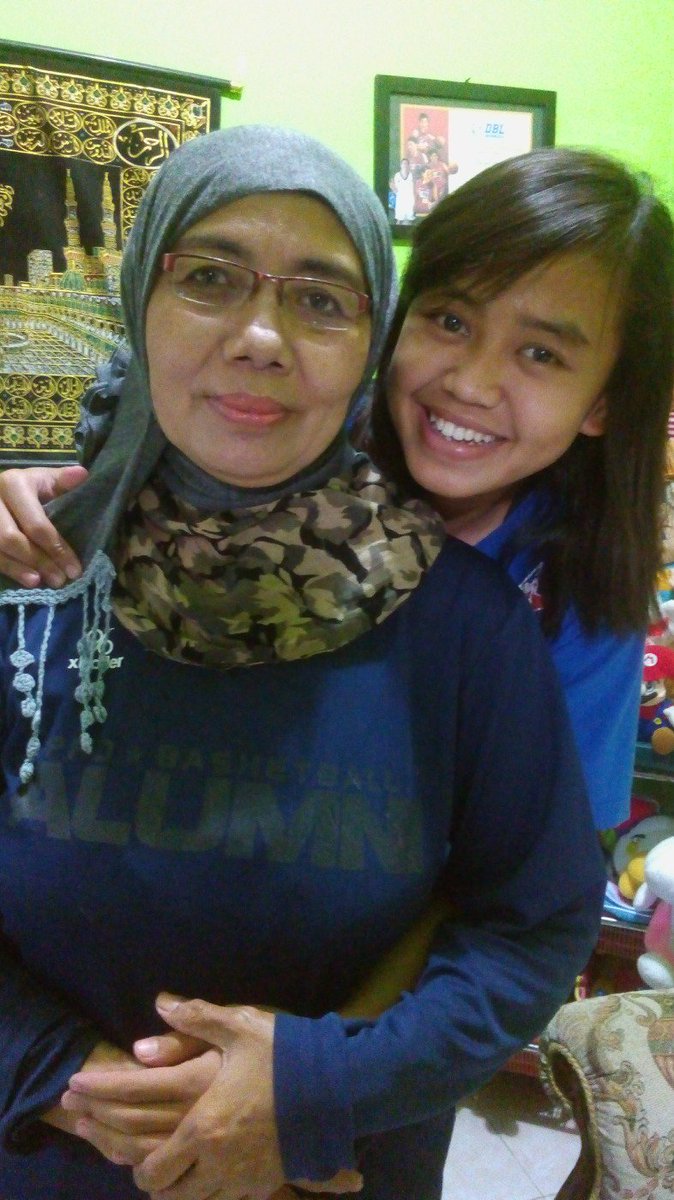 mariamULFAH's tweet photo. Home is where your mom is 💓 https://t.co/hvXMDyEOyM