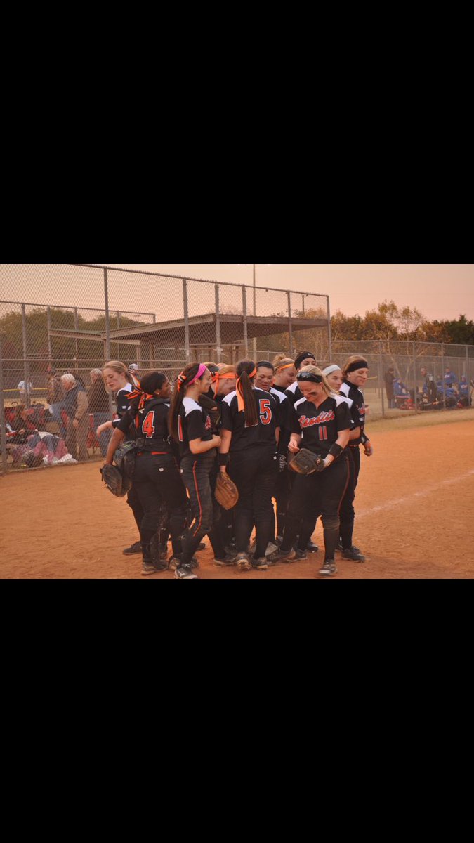 tara_mcelligott's tweet photo. congrats on committing to Loyola can't wait to visit each other across town ❤️🐺 #d1club https://t.co/nb2Ebtt7uA