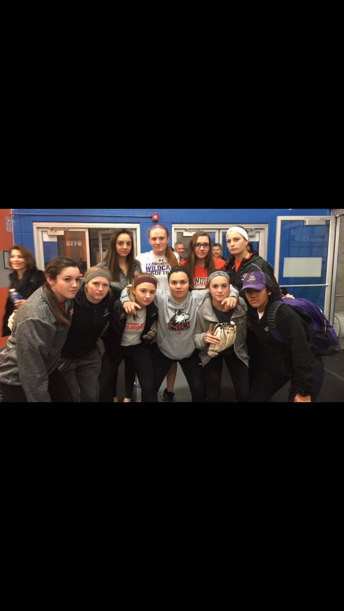 tara_mcelligott's tweet photo. congrats on committing to Loyola can't wait to visit each other across town ❤️🐺 #d1club https://t.co/nb2Ebtt7uA