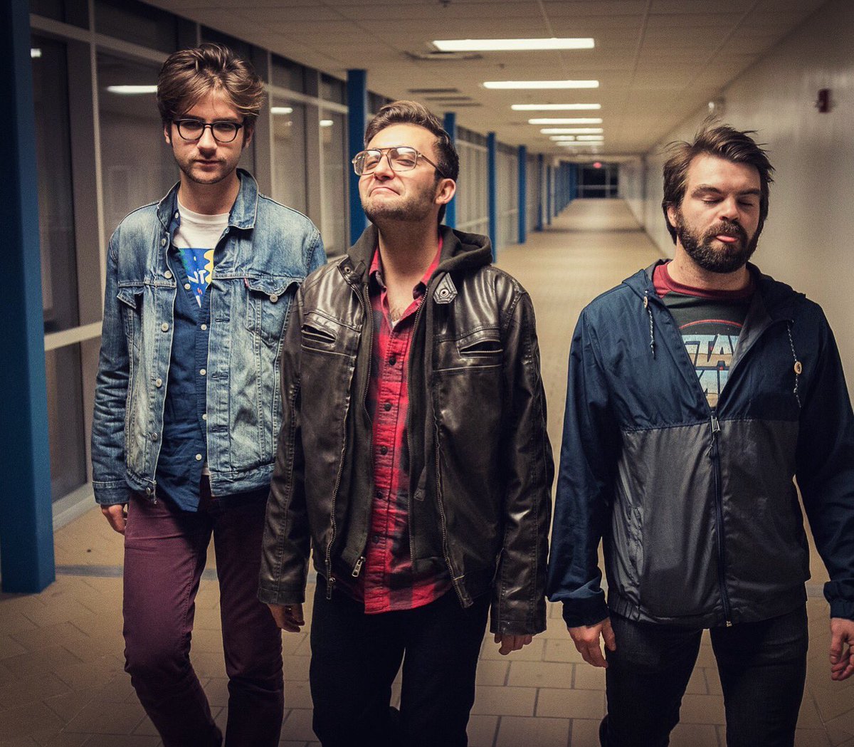 GBandTheWiz's tweet photo. Heya good lookin, hope to see you out at @TheCedar with us, @WilliamWithin and @TreadingNorth! Doors 7, music at 8! https://t.co/8OnHH6C1br