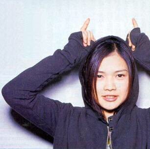 tatu_yuiflower's tweet photo. #YUI生誕祭
YUIさんはぴば！！！！！！
YUIさんのおかげで音楽を好きになれたしギターにも出会った
形は変わってもずっと応援していきます😁😁😁 https://t.co/3YlpLFTVHw