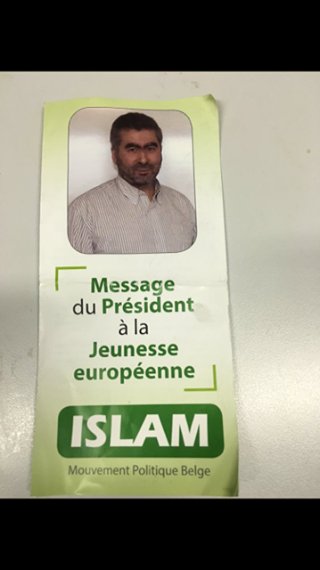 geofrance57's tweet photo. Honteux de recevoir ça dans les boites aux lettres! La Belgique est-elle MUSULMANE ???? https://t.co/eey3XUYsVR