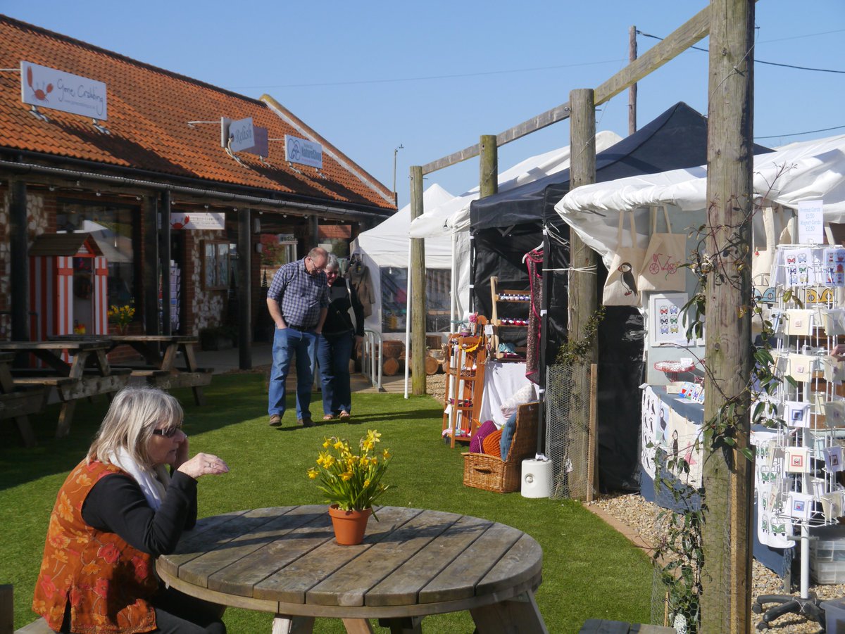DalegateMarket's tweet photo. https://t.co/zALwCkQsmi enjoying the sun. Come join us, open Friday 25 to Monday 28, 10am to 5pm https://t.co/w6DBWwyJx8