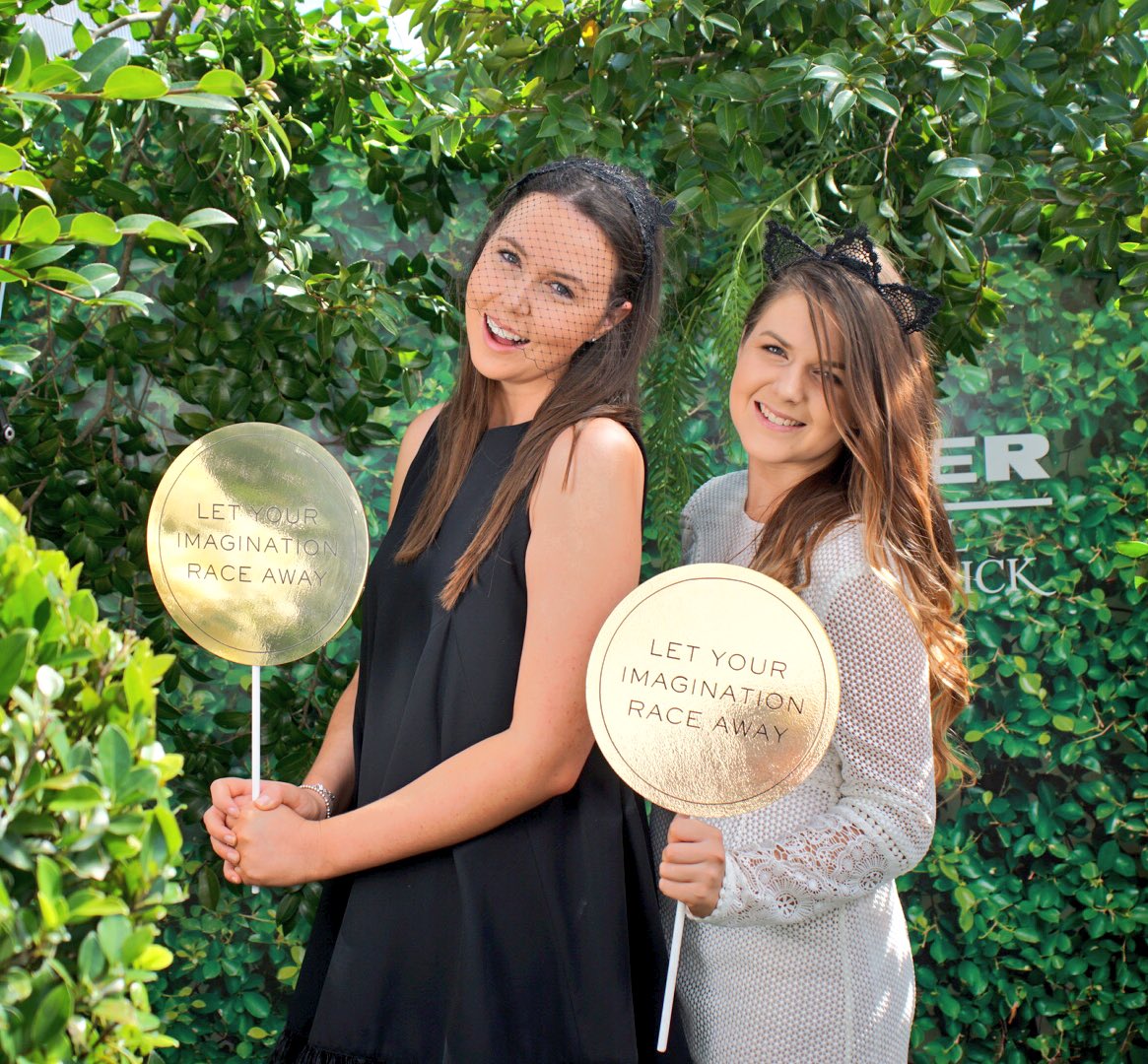 royalrandwick's tweet photo. Visit the @myer Photo Garden for the chance win a Myer wardrobe #myerracingstyle #TheRaces https://t.co/eCgHej04Dr