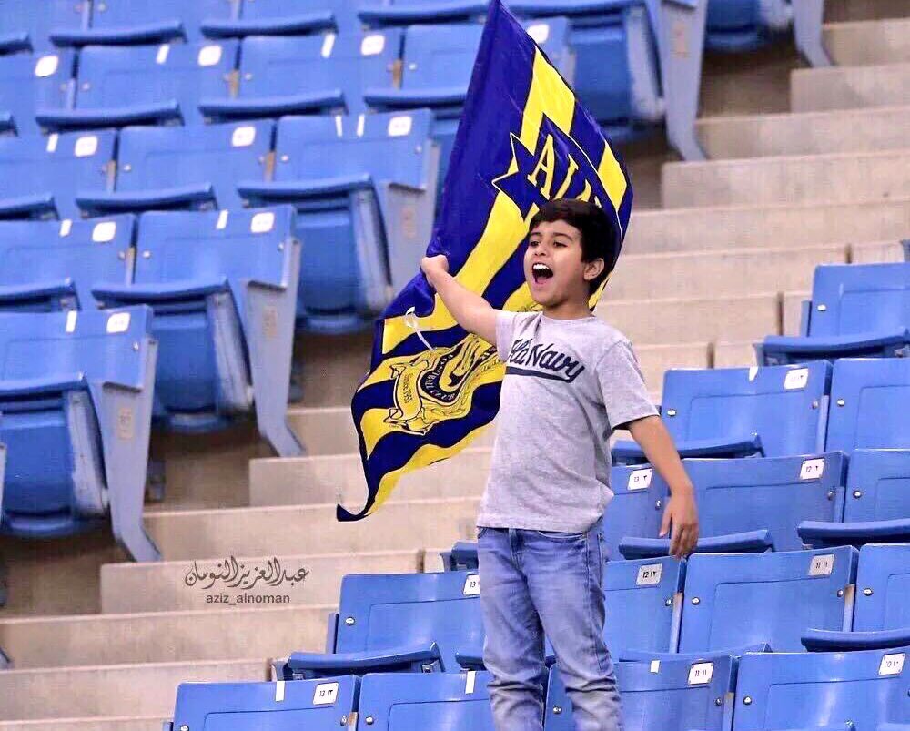 ALMRISEUL's tweet photo. يا بني
قد اخطأ باني المجد الجديد في حساباته
و منح الحاقدين فرصة لتشتيت أنصاره

إفرح
فالنصر يمرض لكنه حتماً لن يموت . https://t.co/CpMLtGKgHg