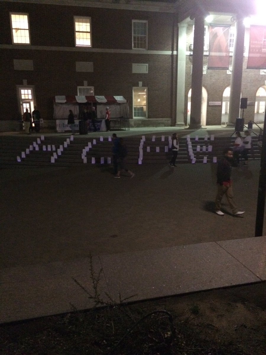 ajg_088's tweet photo. #WhyIRelay #UCRelay2016 https://t.co/98EOiSTV2J