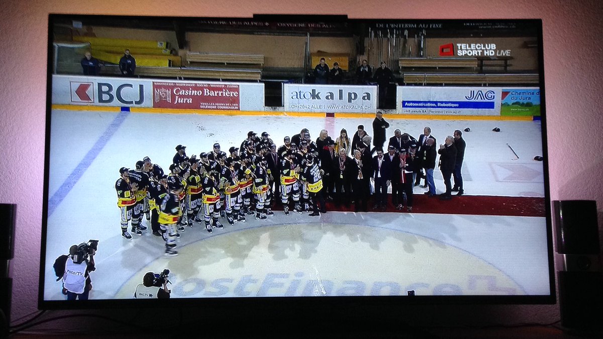 les__18's tweet photo. Gratuliere ! 🎉🎉🎉❤️🏒🔥AJOIE 😻 @MosimannJan @ARouiller33 https://t.co/FPU5jMqp00