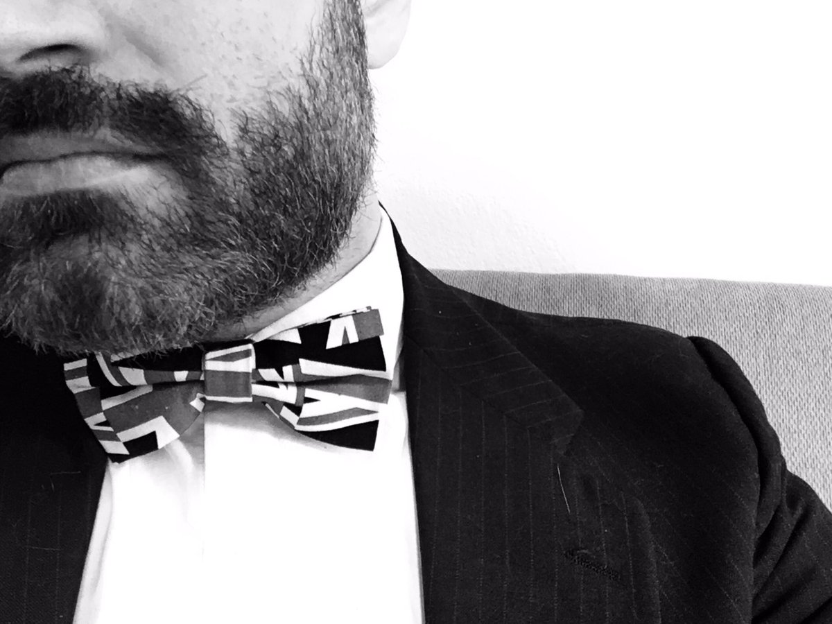 HopeItSuitsYou's tweet photo. Step in closer. Have a seat with the boss. @chaturbate @MaleCams @ChaturbateShare #suitandtie https://t.co/1Vtn0vtjMm