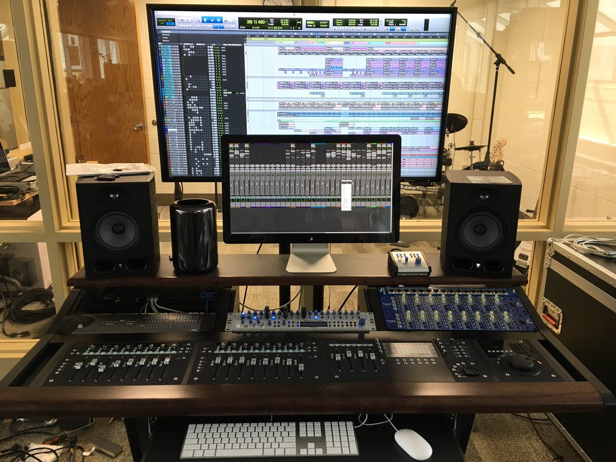 Nest Records tweet media