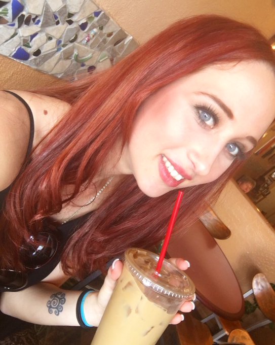 Having brunch in beautiful Arizona! https://t.co/YZJ4Nm3Ymu<a href="/tag/selfie"class="tags"><span>#selfie</span></a><a href="/tag/allnatural"class="tags"><span>#allnatural</span></a><a href="/tag/erotic"class="tags"><span>#erotic</span></a>
