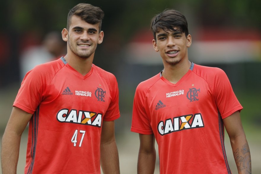 Vizeu e Paquetá foram convocados para a Seleção Sub-20! Parabéns, garotos! #GarotadaDoNinho migre.me/tpkV2