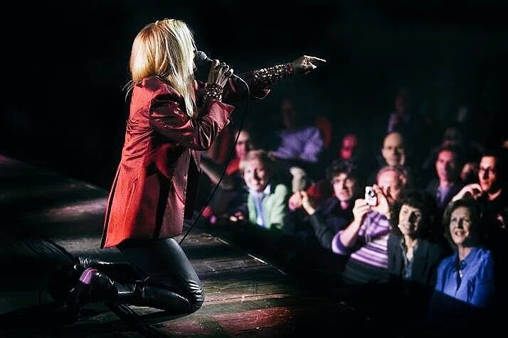 NiglioFn's tweet photo. "M'hai insegnato a volerti bene
hai voluto la mia vita:ecco,ti appartiene."
#seperdote #lamiagioiasei @pattypravo ❤🔝 https://t.co/t1f4GWyNph