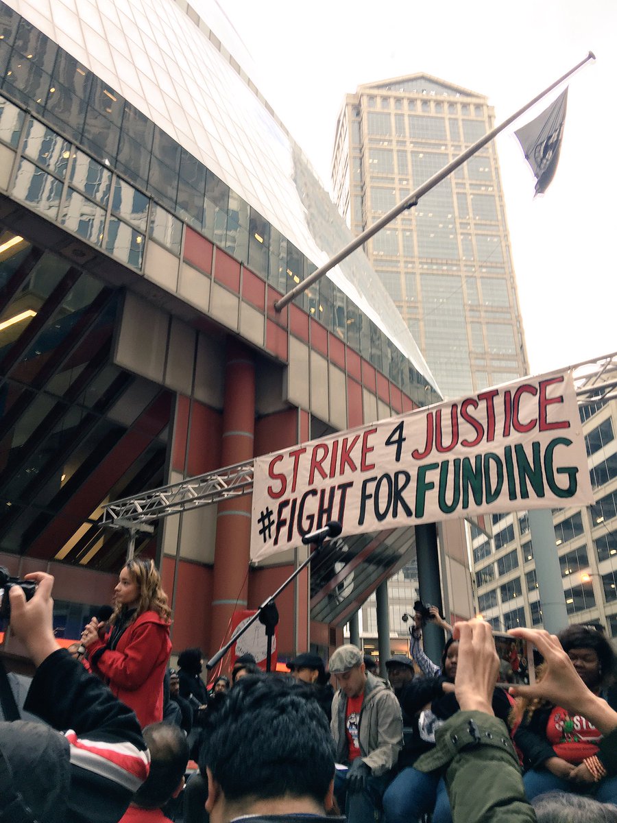 frvrislandgirl's tweet photo. We stand collectively to fight for Illinois future! #Strike4Justice #FightForFunding #CTUStrike https://t.co/VvLc4ehi9O