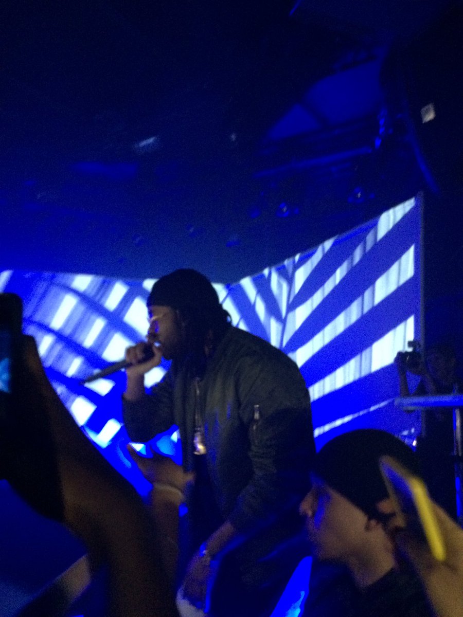 ahOuaiLaViehugh's tweet photo. @PARTYOMO  #2  #PNDlive https://t.co/ggfpZQGbRD