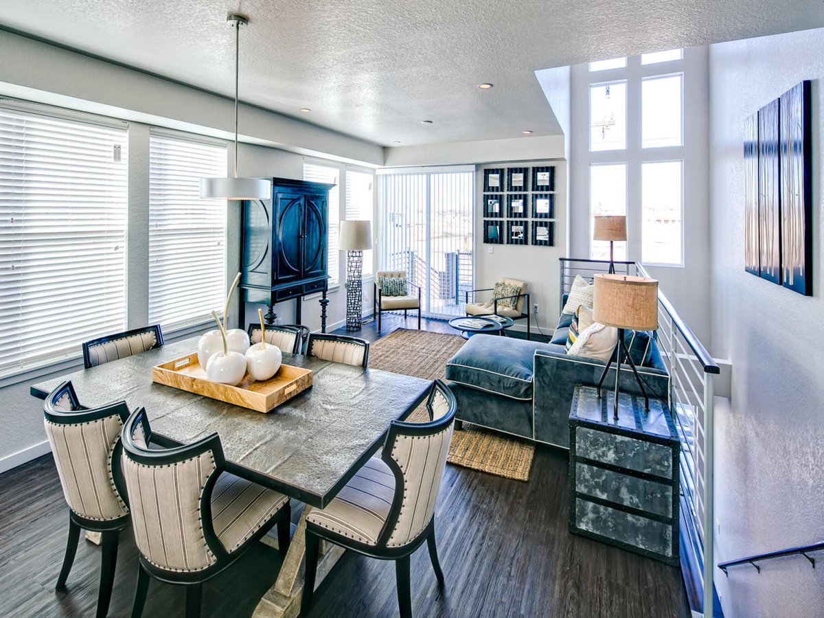 Christina Walker (ColoradoAndCo) Twitter