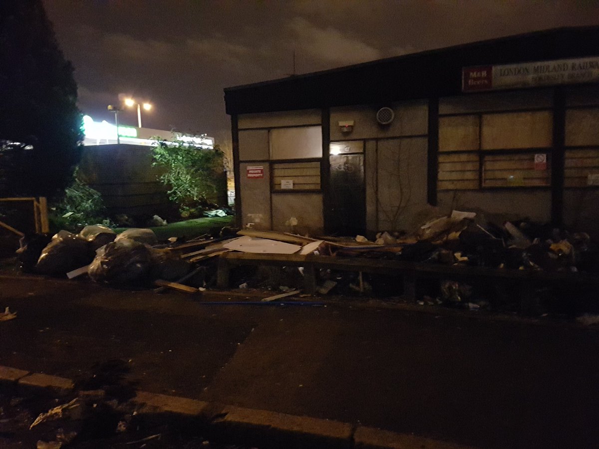 SmallHeath2's tweet photo. Rubbish dumped on Bolton Rd #cleanupbrum @ShabanaMahmood @CllrTahirAli @johnclancy @Yvonne_Mosquito https://t.co/Z7dxsLXeup