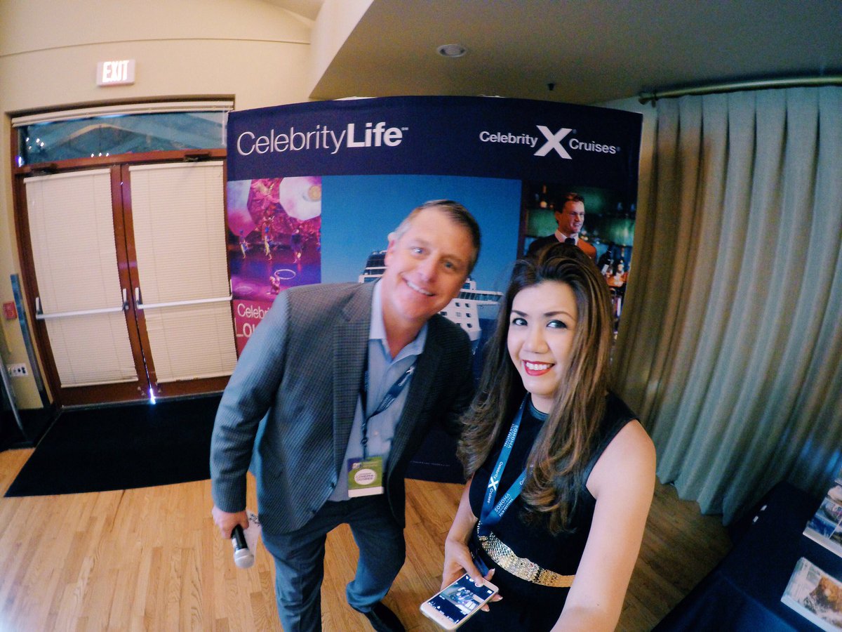 Cloutwoman's tweet photo. About to experience a multi sensory film @SonomaFilmFest #siff16 #CookingUpATribute @CelebritySF @Dsclifton https://t.co/r9ucBLhk9L