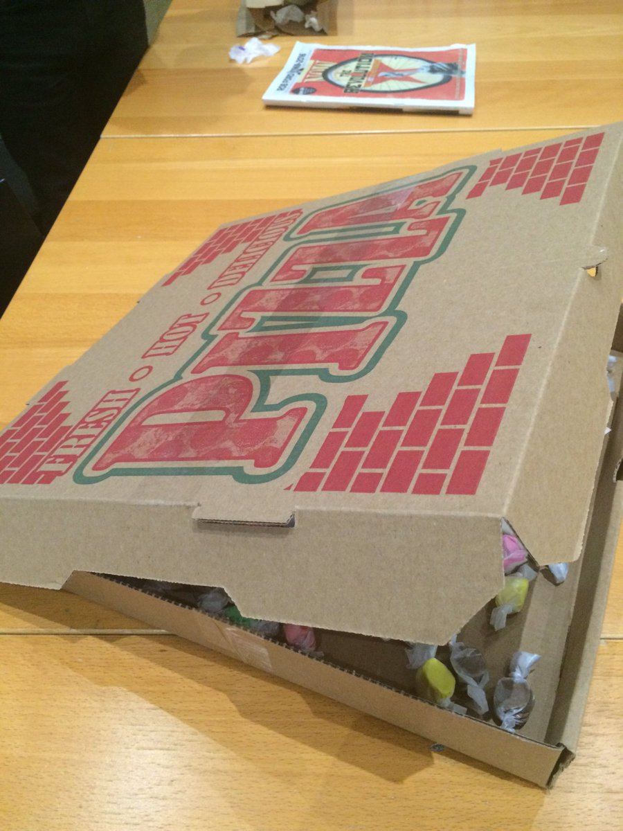 smileyguystudio's tweet image. Pranked by @thetaafi! Nice one TAAFI. #aprilfooled