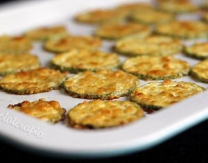 Chefe_santos's tweet photo. 554516Chips de Abobrinha com Parmesão https://t.co/f7xQzKOurR