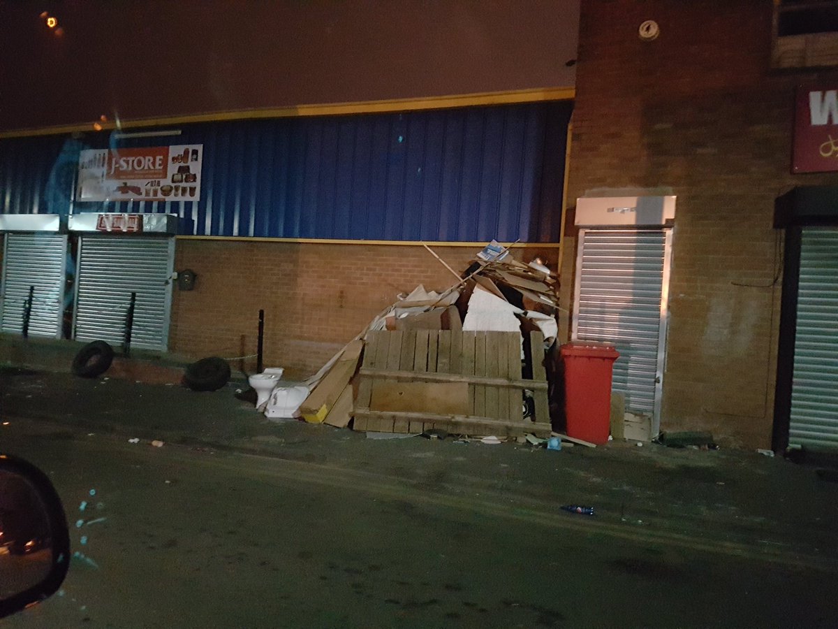 SmallHeath2's tweet photo. Rubbish dumped on Parliament St #cleanupbrum @ShabanaMahmood @Yvonne_Mosquito @johnclancy @CllrTahirAli https://t.co/IDww0cq6VD