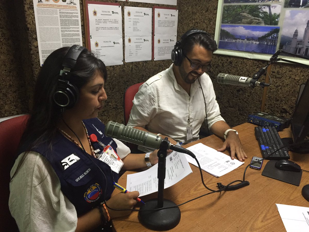 INTTRADIO's tweet photo. Ya está al aire nuestro programa "En movimiento con él INTT" escúchalo por @RADIOTIUNAFM https://t.co/DP2w5aDbPO