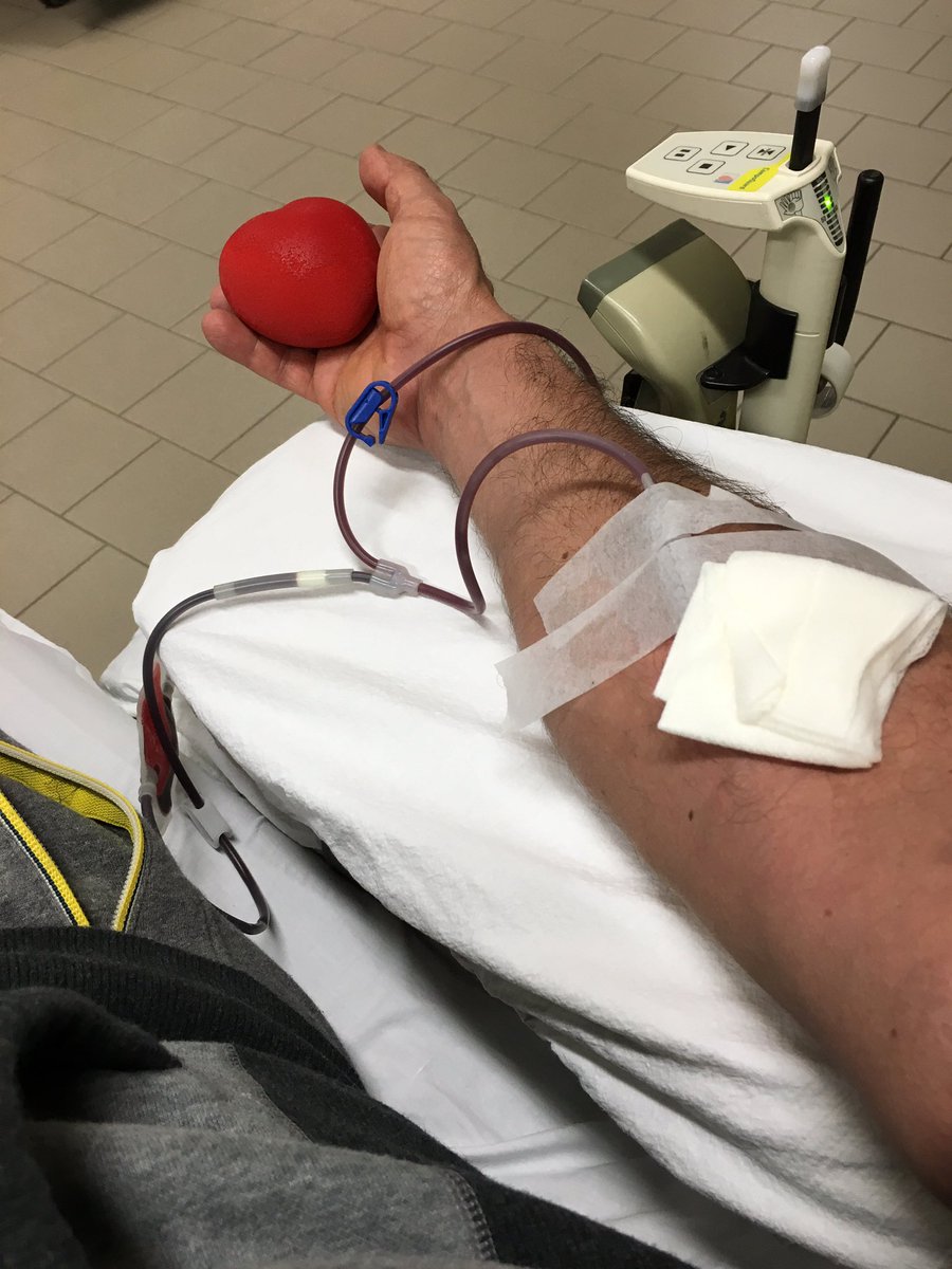 maxfiuma's tweet photo. #EPCC  
Colui che oggi verserà il suo sangue insieme al mio, sarà mio fratello. https://t.co/AMCSn8hLTG