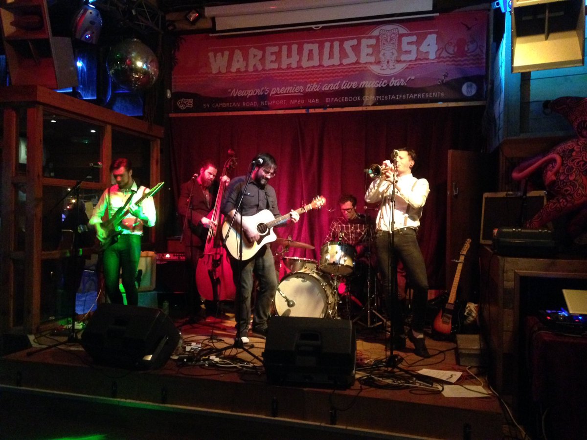 WHNewport's tweet photo. Red Crow are Live on our stage now!! You don't want to miss this #FridayFeeling https://t.co/yIB9E5Grue