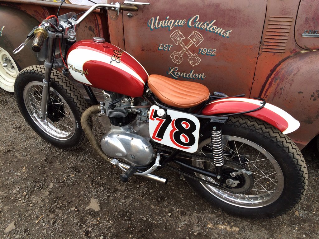 UniqueAmerican1's tweet photo. Unique Customs latest bike build 1964 Triumph flat track racer! #flattracker #caferacer #uniquecustoms #london https://t.co/hJcQyik0fb