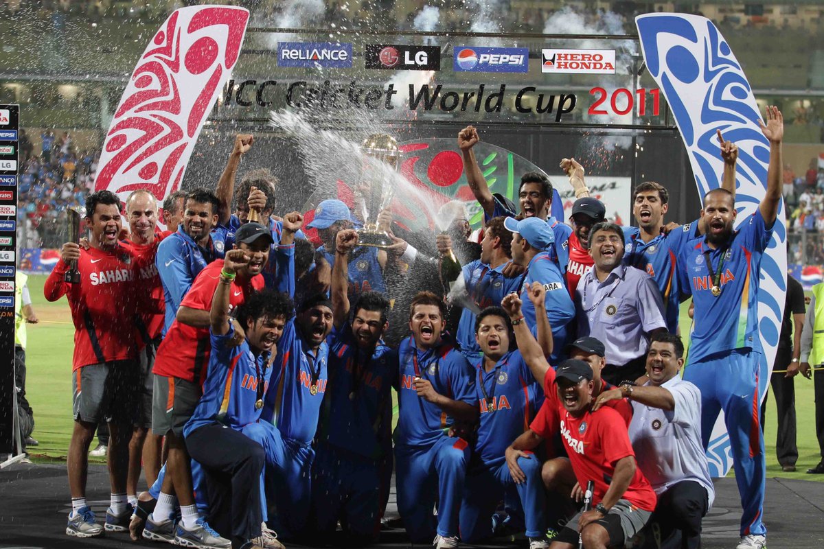 Team India celebrate the 2011 World Cup triumph against Sri Lanka. (Credits: Twitter)