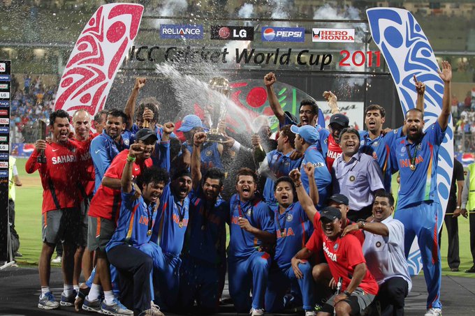 Team India celebrates its 2011 World Cup victory (Credits: Twitter/ICC)