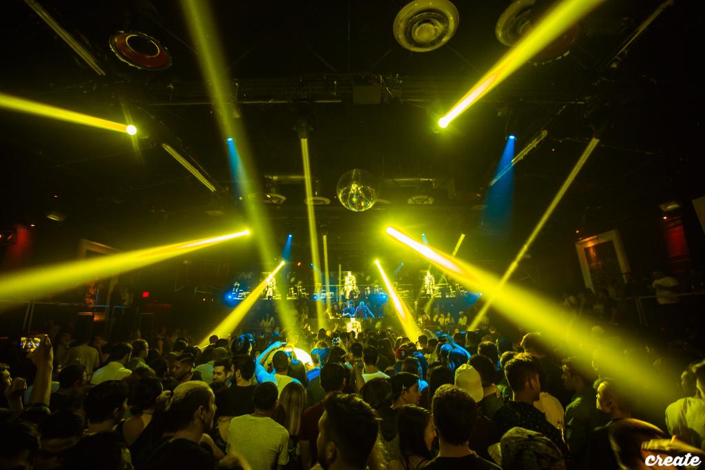 #NoizeFridays returns tonight with <a href="/cashcash/">Cash Cash</a> at <a href="/CREATEnightclub/">CREATE Nightclub</a>!

Get your tickets NOW! ➡ insomniac.com/event/cash-cas…