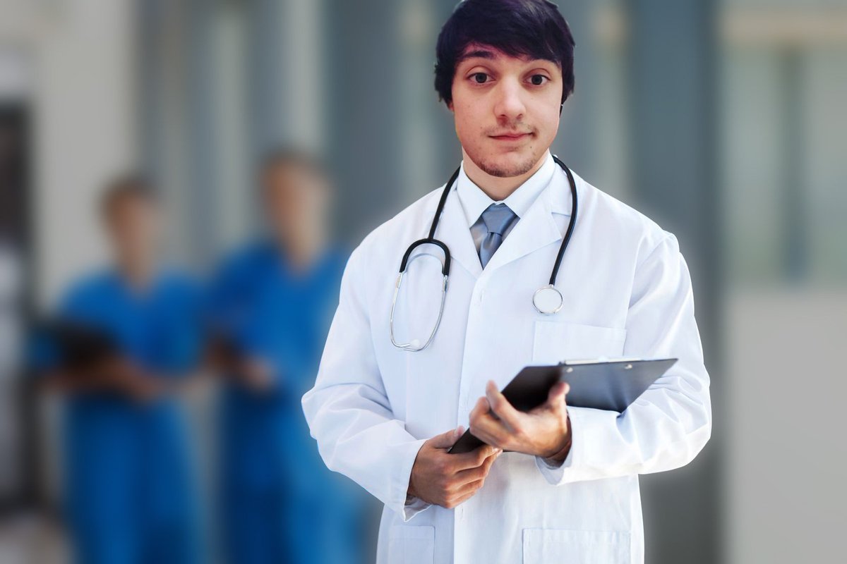 LissaAlvin's tweet photo. passando pra lembrar q sábado antes do CBLoL vcs tem consulta marcada com o @drpuppetlp no #HelpMeDoctor
vejo vcs lá https://t.co/55FzfgVWQ4