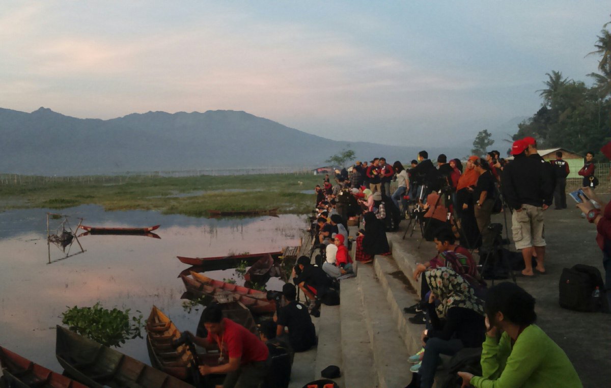in_semarang's tweet photo. Selamat pagi dari #Sumurup,  sedulur @instanusantara mulai tadi pagi hunting foto sunrise, HI &amp; konsep dari spot ini https://t.co/84QbY1C2Nr